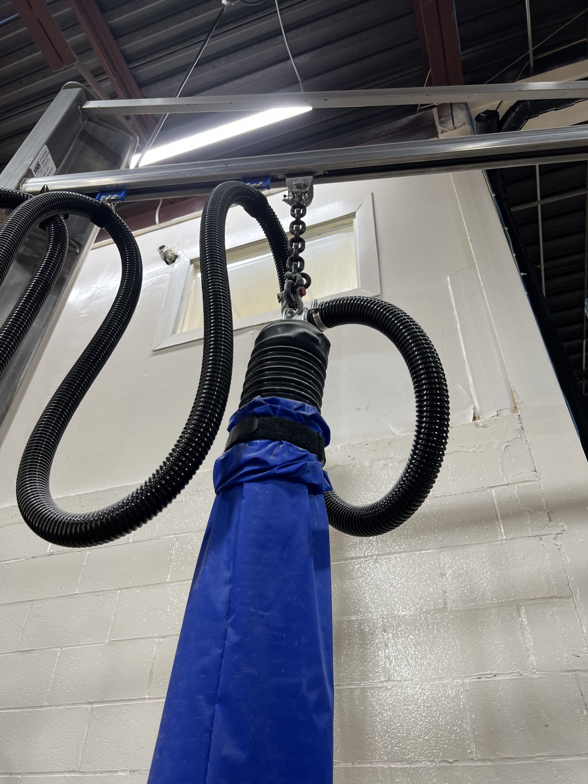 Tube lifter